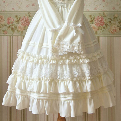 budgetlolita:  Ruffled skirt $33.70