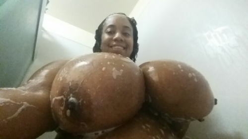 Porn Pics exposedunitedhoes:  Really   This cute black