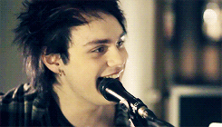 empathy:  make me choose — Anonymous asked you: Michael Clifford or Calum Hood 