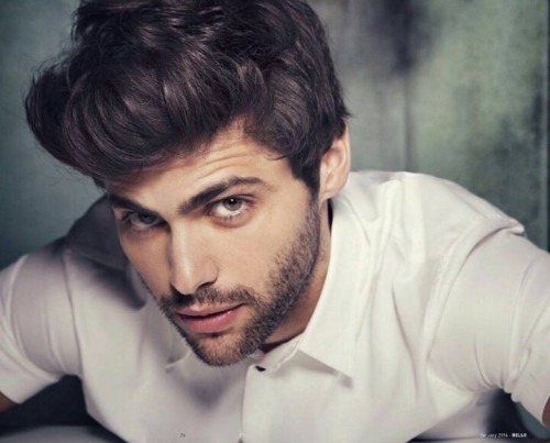 hotfamousmen:  Matthew Daddario