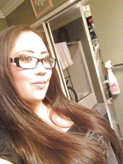 latinashunter:  LatinasHunterLatina With Glasses Got Some Big Titties