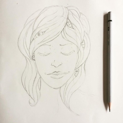 Rough concept #illustration #illustrator #graphicart #art #sketch #woman #eyes #pencil #pencilsketch