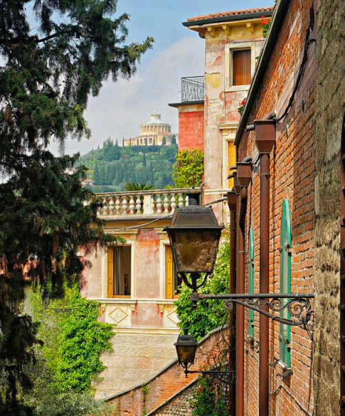 breathtakingdestinations - Verona - Italy (by Erin Johnson) 