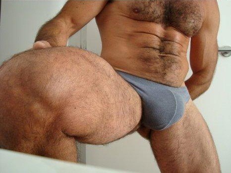 hyperxxxlmonster:  more saline, silicone, pump: hyperxxxlmonster.tumblr.com