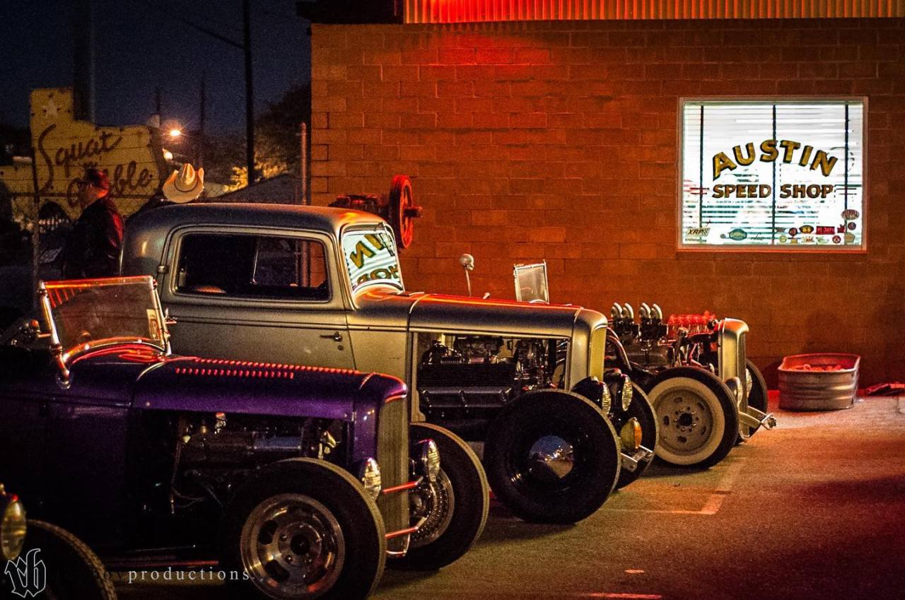 royboyprods:
“Another 2011 throwback, this time I was in #Austin for the #hotrodrevolution hanging out at @austin_speed_shop old location for a Friday night party before the show. #hotrod #hopup #hopuplive #hamb
”