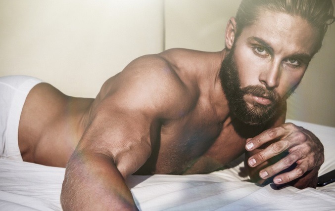 un-necessary-nudity:  Matt Felker,Remember him from Brits toxic video. Oh my….