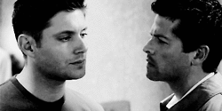 aulli:  fluffymeatballs:  slytherintherussian:  thescienceofjohnlock:  yall-mothafuckas-need-misha: