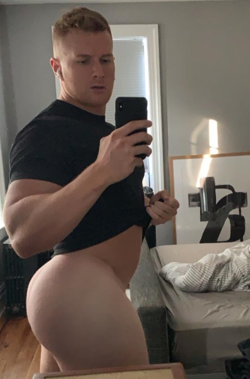 rumpusboom:  beefybutts:Ryan Walker  Insta