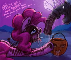 ~~Spoopy Treats~~Relevant art for the spooky month! I never draw Pinkie so it was her time.Enjoy folks, see you in another 2 months (jk&hellip; hopefully)