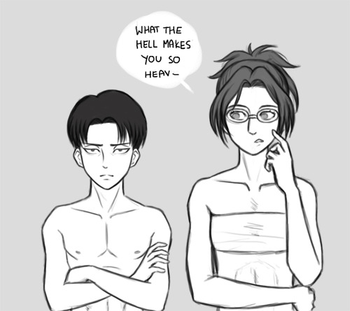 hotitan:  i swear with the way they usually draw levi he’s like 40% balls or something