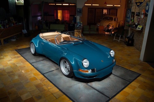 bringingnoise:  RWB930 Speedstar adult photos