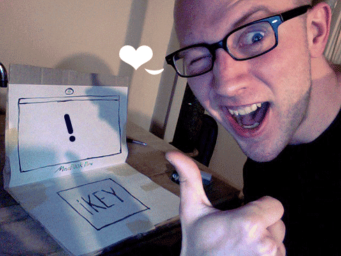 caseylalonde:  My Macbook Fire™ review! 