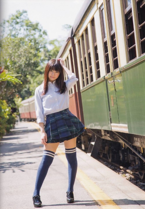 genkudo:  【2ch】ニュー速クオリティ:【画像】竹達彩奈のくっそエロい体