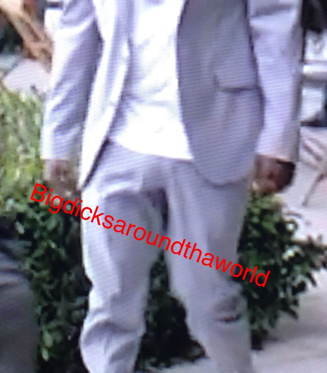 John david washington has a huge dick