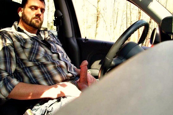 unrestrictedbackdooraction:  CRAIGSLIST for GAY HOOKUPS No restrictions. Pure filth!