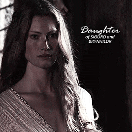 thedoctorfalls:We women bear heavy burdensmake me choose → @catherinedemedici asked: Kwenthrith or A