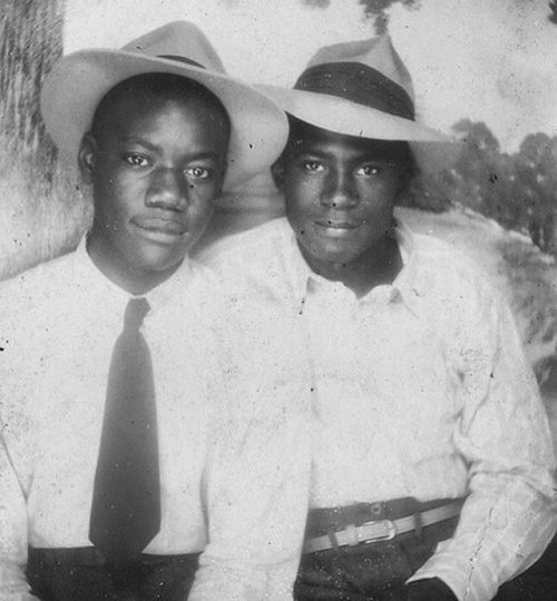 lgbt-history-archive:Photobooth, c. 1935. From Trent Kelley’s “Hidden in the Open: A Photographic Es