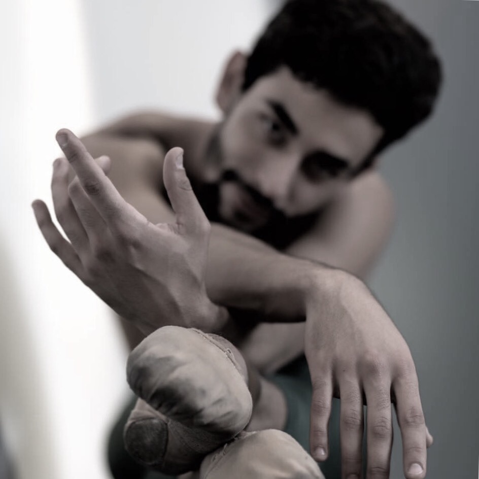 pas-de-duhhh:  Kleber Rebello principal dancer at Miami City Ballet Photographed