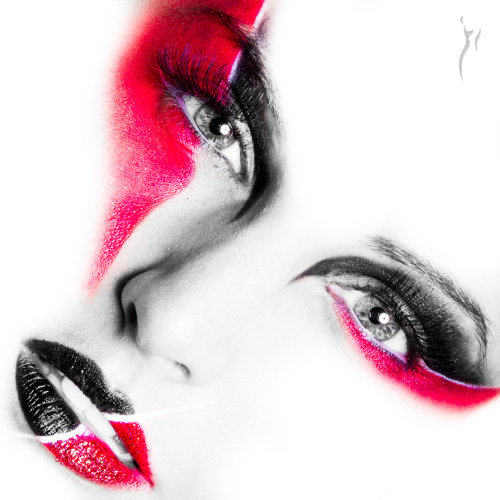 newyork-witch:  helycharlotte:By Robert Sleeper