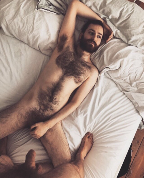swallowtown:  xxx