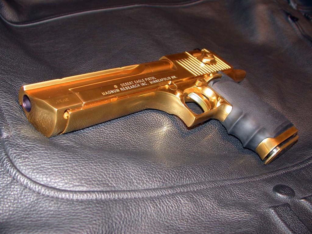 weaponslover:  Gold plated Desert Eagle