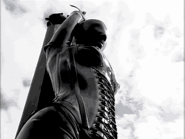 therubberdollowner:  http://therubberdollowner.tumblr.comThere is simply a point