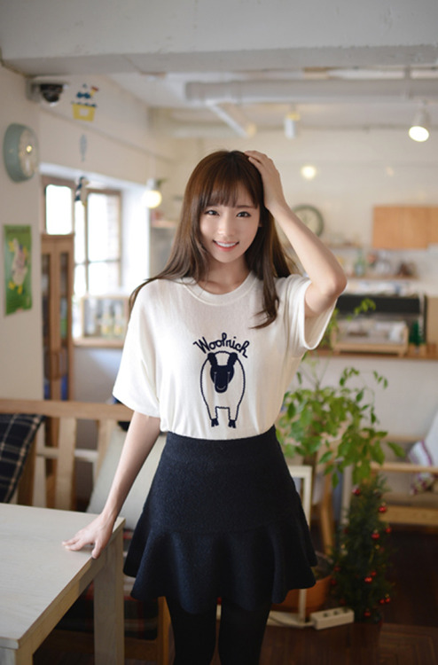 pedalfar:  (via cherrykoko [아가일 * cardigan (2color)])