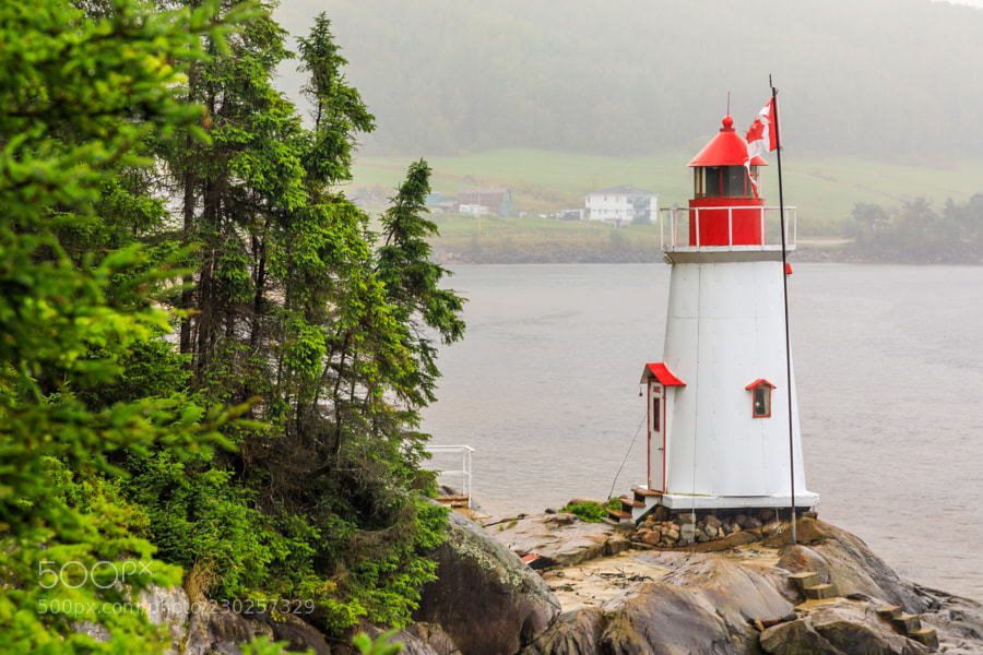 socialfoto:Canada-Quebec-La Baie, Saguenay-Lighthouse by thomashmitchell #SocialFoto