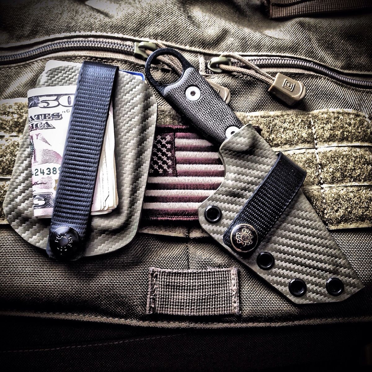 igunsandgear:  VITA EDC wallet and custom ESEE Izula Sheath by Armatus Carry Solutions.