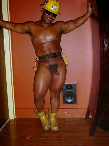 tastyblkman:  Thick Thighs..   Geez, love the view.
