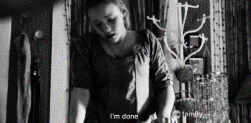 rusty-razors:  ☽ sad b&w blog ☾