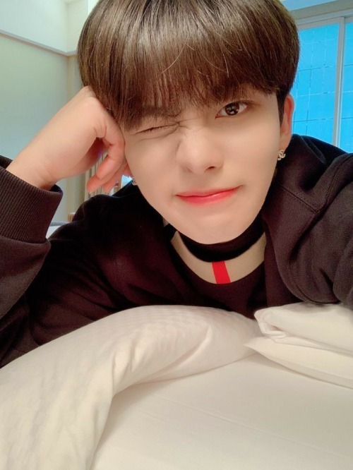 New Favorite Genre Of Jongho Pics: Scrunch