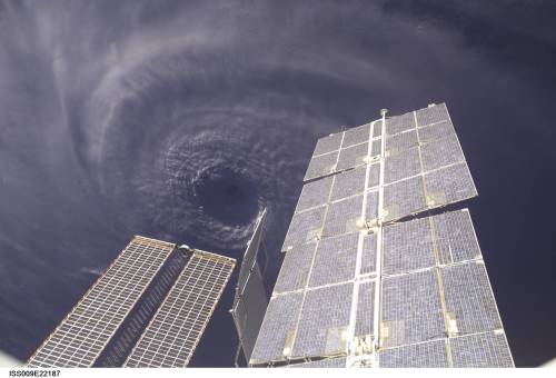 sixpenceee:Looking at a hurricane from the International Space Station.