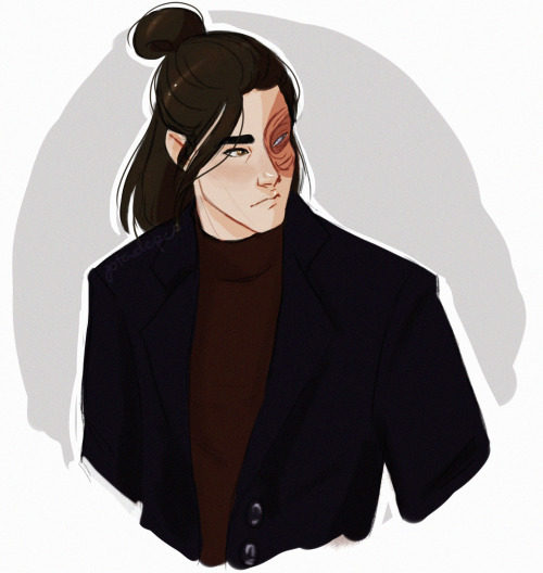 favlie:  just because i can’t get enough of modern!au, long-haired zuko 