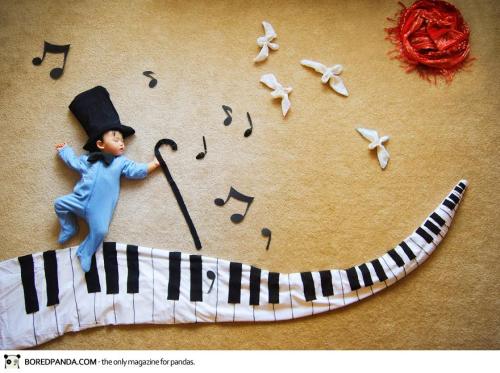 Happy Halloween  Creative mum turns her baby’s nap time into dream adventure art