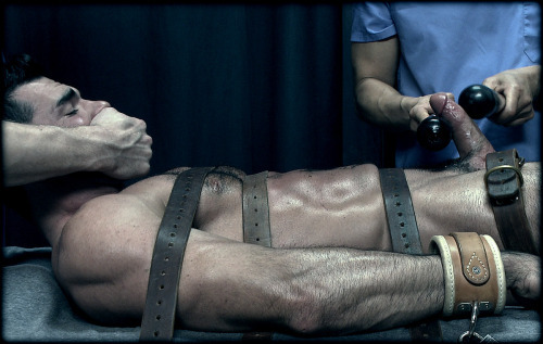 Shut up , Superman .This kryptonite will weak you &hellip;Oh, yeah !You will