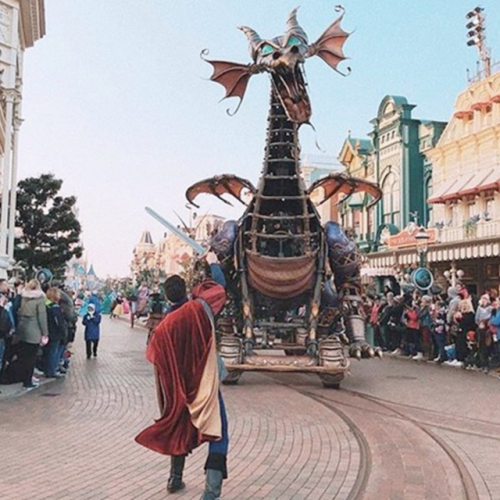herotrice:Disneyland Paris aestheticMain Street USA | Fantasyland | Adventureland | Frontierland | D