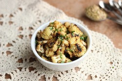 veganrecipecollection:  (via Cauliflower Tater Tots (Vegan, Grain-Free) | Oatmeal with a Fork)