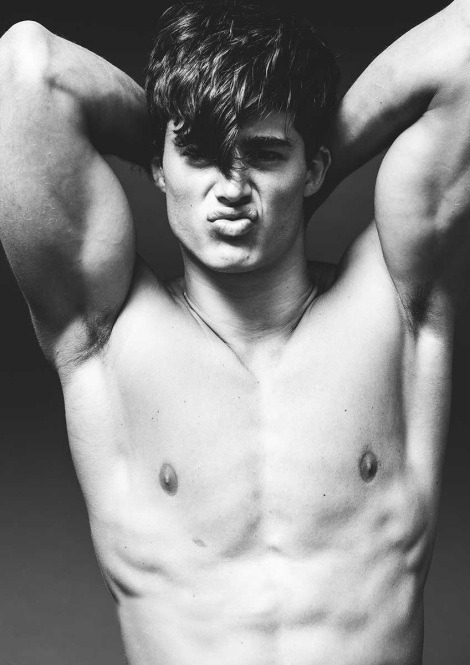 malemodelscrush:Pietro Boselli @pietroboselli by Darren Black @coolcameraman  for