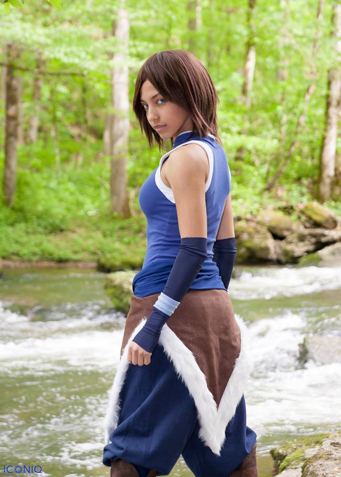 domiscosplay:  Photographer shared this one so I figured I might as well too. Geez