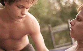 yesbeautifulcine:  60. Sommersturm, 2004      dir. Marco Kreuzpaintner      A close friendship between two crew teammates is tested when one slowly discovers he’s gay and attracted to the other.