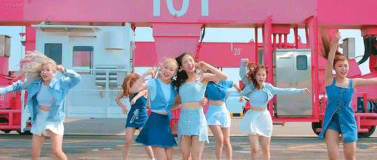 yvesha:loona // hi high mv