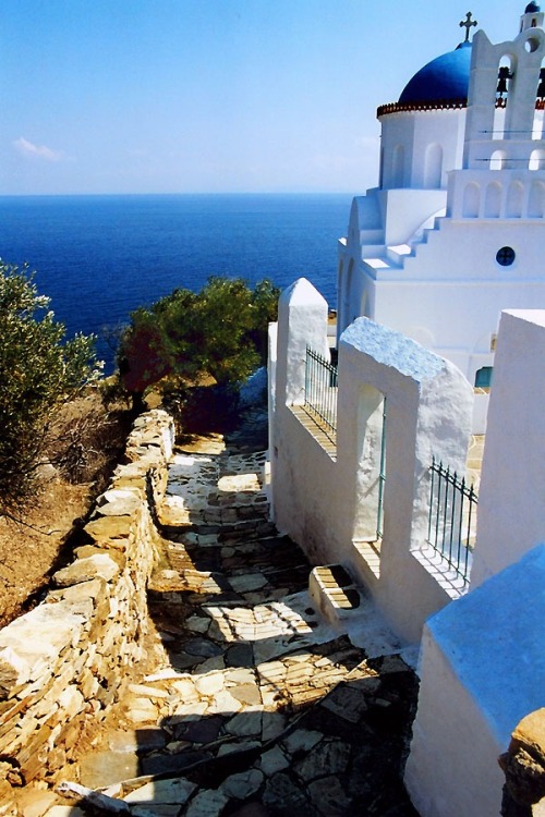 travel-photos-emf:  Panagia Poulati, Sifnos Greece 