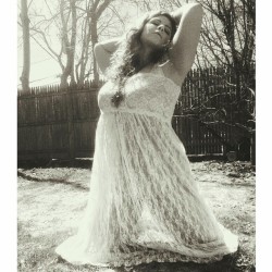 londonandrews:  Really love these old-timey photos from yesterday… Found the sheer dress at Goodwill. Love Thrifty finds..! #effyourbeautystandards #honormycurves #londonandrews #plusmodel #plussize #bodypositive #loveyourself #nobodyshame #imnoangel