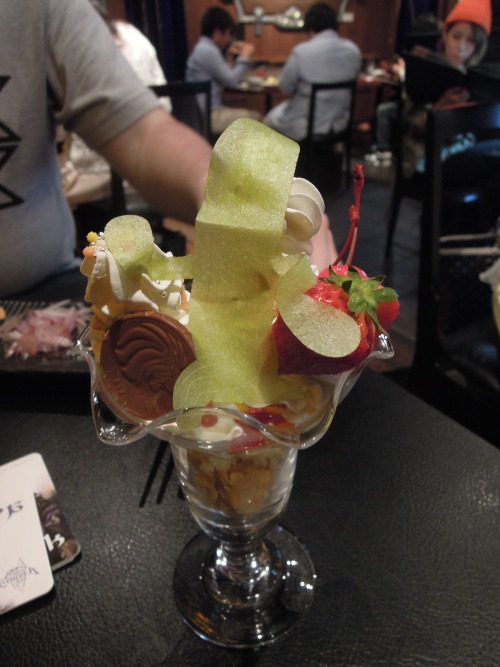 The menu had english names but didn’t tell you what you were getting, you could open the main menu t