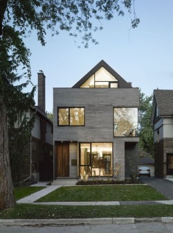 fineinteriors:Moore Park Residence, Toronto by Drew Mandel Architects.