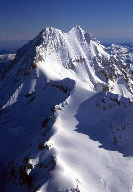 brutalgeneration:  Sierra Velluda - 3585 mts. by Mono Andes on Flickr.