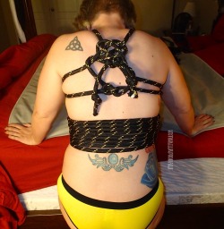 The last of the pics from last weekend&rsquo;s corset.  Forgive the sloppy knot on the back, it was my first attempt.