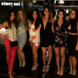 meanwhileinvegas:  Crame’s bach {minus the bride 👰🏻} #GIDDONmarried #Vegas #Cosmopolitan 🍸 @chelseaimperial @lindylix @lyndseygia @frankie_nicole @melissalhodge by lindseycolyer http://ift.tt/1HxE07d