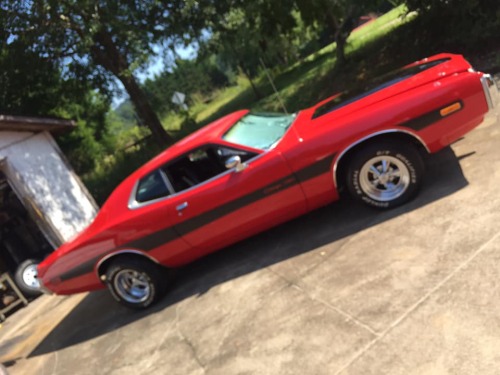 jacdurac:  Early seventies Dodge Charger